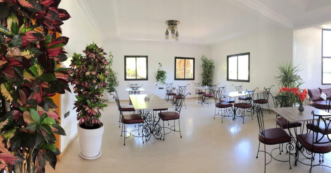 Riad Hamdani Derroua Luaran gambar